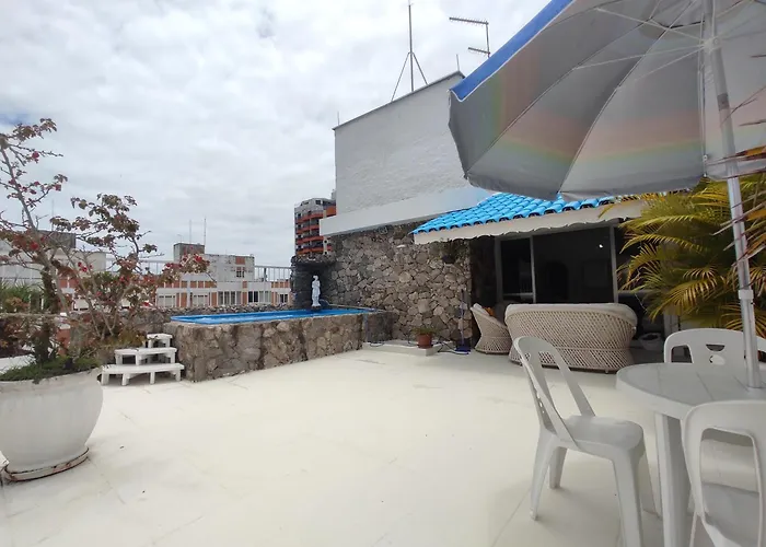 Cobertura Enseada Guarujá - 250 metros da praia